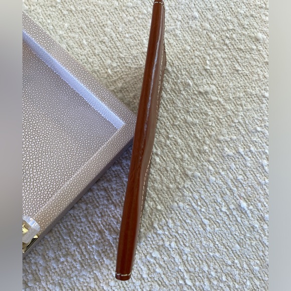 slim Leather Patricia Nash Valentia sleeve magnetic closure card cash holder - Picture 10 of 16